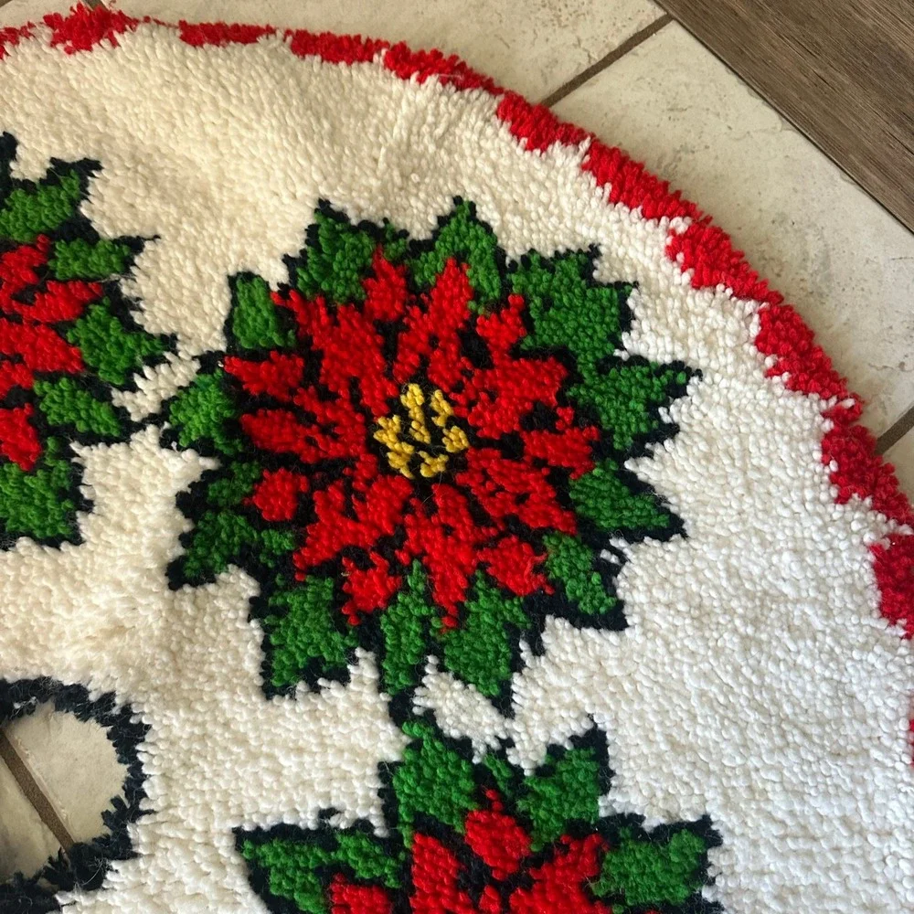 Vintage Latch Hook Christmas Tree Skirt Poinsettia Floral Red White 40 Inch